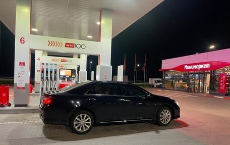 Toyota Camry, 2013 год, 2 300 000 рублей, 4 фотография