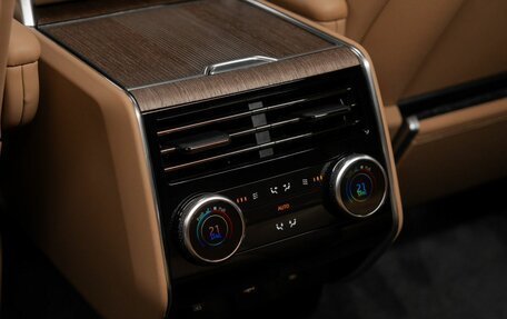 Land Rover Range Rover IV рестайлинг, 2024 год, 24 765 000 рублей, 27 фотография