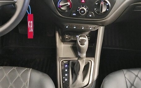 Hyundai Solaris II рестайлинг, 2021 год, 1 829 000 рублей, 10 фотография