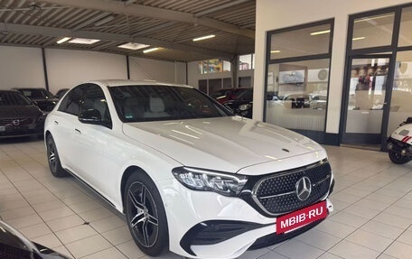 Mercedes-Benz E-Класс, 2025 год, 7 017 448 рублей, 3 фотография