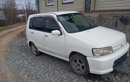 Nissan Cube II, 2000 год, 110 000 рублей, 2 фотография