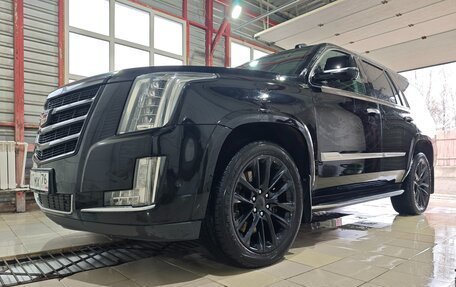 Cadillac Escalade IV, 2019 год, 3 980 000 рублей, 3 фотография