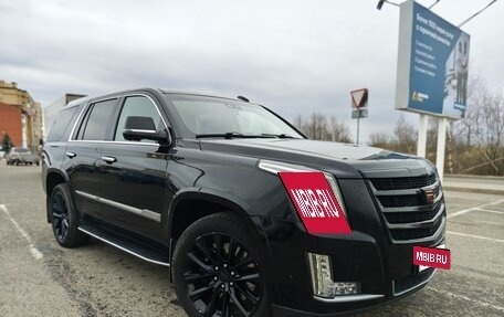 Cadillac Escalade IV, 2019 год, 3 980 000 рублей, 4 фотография