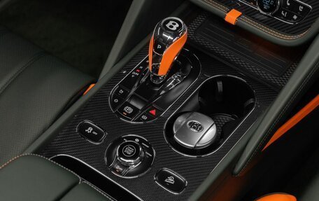 Bentley Bentayga I, 2025 год, 47 900 000 рублей, 28 фотография