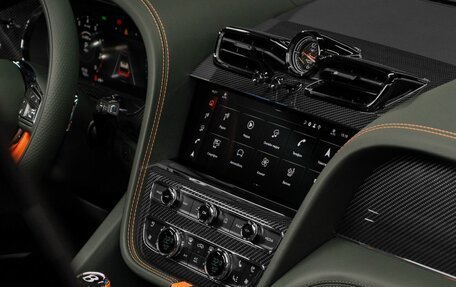 Bentley Bentayga I, 2025 год, 47 900 000 рублей, 32 фотография