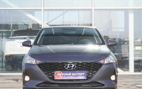 Hyundai Solaris II рестайлинг, 2021 год, 1 580 000 рублей, 2 фотография