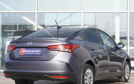 Hyundai Solaris II рестайлинг, 2021 год, 1 580 000 рублей, 5 фотография