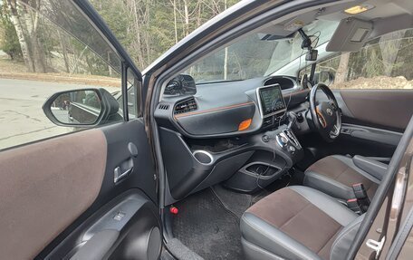 Toyota Sienta II, 2020 год, 1 665 000 рублей, 6 фотография