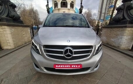 Mercedes-Benz V-Класс, 2016 год, 4 100 000 рублей, 2 фотография