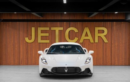 Maserati MC20, 2024 год, 31 000 000 рублей, 4 фотография