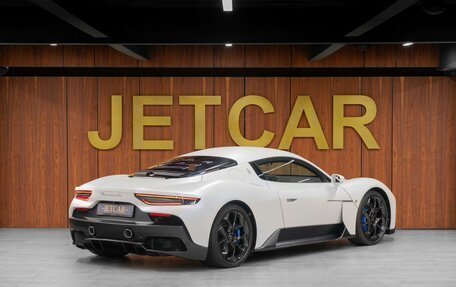 Maserati MC20, 2024 год, 31 000 000 рублей, 7 фотография