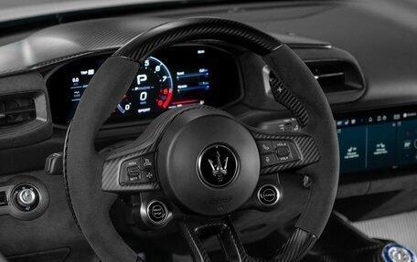 Maserati MC20, 2024 год, 31 000 000 рублей, 19 фотография