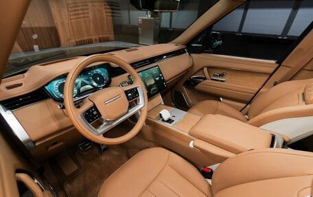 Land Rover Range Rover IV рестайлинг, 2023 год, 30 000 000 рублей, 16 фотография