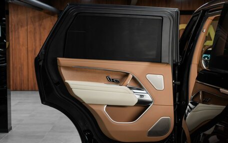 Land Rover Range Rover IV рестайлинг, 2023 год, 30 000 000 рублей, 28 фотография