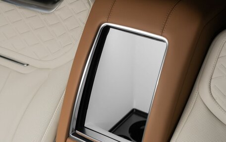 Land Rover Range Rover IV рестайлинг, 2023 год, 30 000 000 рублей, 37 фотография