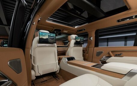 Land Rover Range Rover IV рестайлинг, 2023 год, 30 000 000 рублей, 30 фотография
