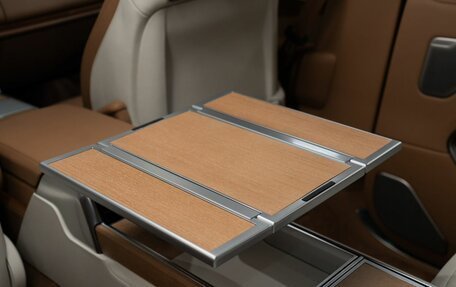 Land Rover Range Rover IV рестайлинг, 2023 год, 30 000 000 рублей, 34 фотография