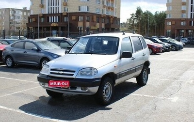 Chevrolet Niva I рестайлинг, 2003 год, 219 000 рублей, 1 фотография