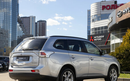 Mitsubishi Outlander III рестайлинг 3, 2012 год, 1 578 000 рублей, 4 фотография