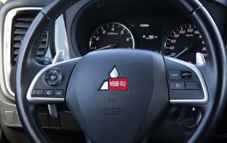 Mitsubishi Outlander III рестайлинг 3, 2012 год, 1 578 000 рублей, 12 фотография