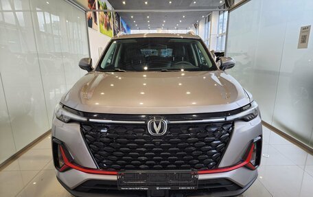 Changan CS35 Plus, 2023 год, 1 850 000 рублей, 2 фотография