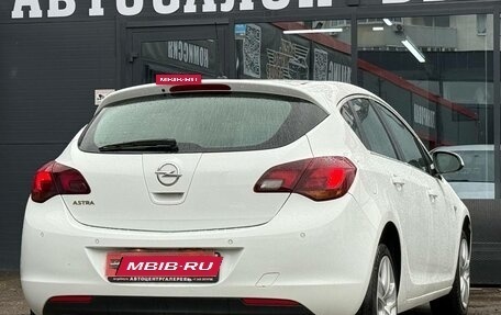 Opel Astra J, 2012 год, 710 000 рублей, 11 фотография