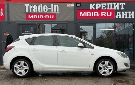 Opel Astra J, 2012 год, 710 000 рублей, 13 фотография