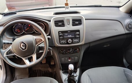 Renault Logan II, 2021 год, 860 000 рублей, 13 фотография