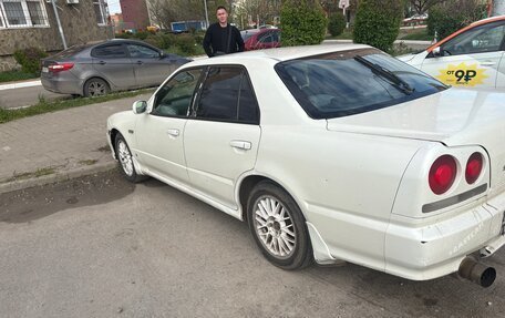 Nissan Skyline, 2000 год, 430 000 рублей, 3 фотография