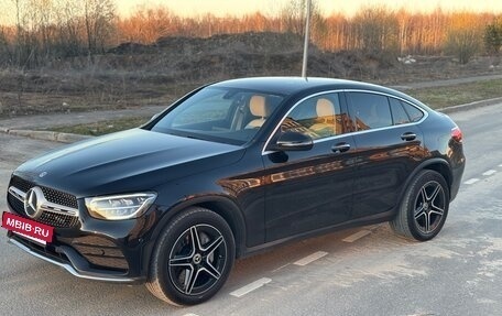 Mercedes-Benz GLC, 2019 год, 3 980 000 рублей, 2 фотография