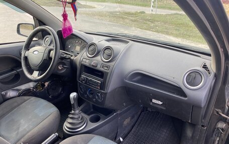 Ford Fiesta, 2007 год, 170 000 рублей, 3 фотография