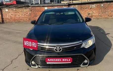 Toyota Camry, 2016 год, 1 800 000 рублей, 3 фотография