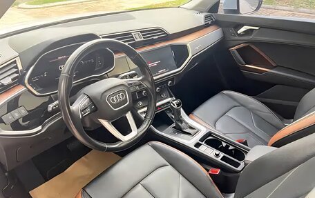 Audi Q3, 2022 год, 2 200 000 рублей, 13 фотография