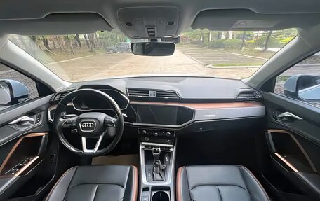 Audi Q3, 2022 год, 2 200 000 рублей, 14 фотография