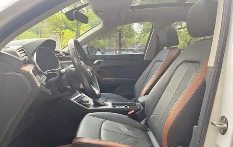 Audi Q3, 2022 год, 2 200 000 рублей, 10 фотография