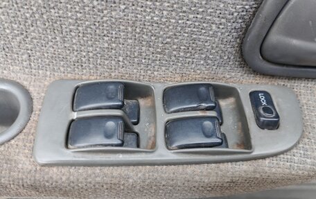 KIA Sportage IV рестайлинг, 2002 год, 230 000 рублей, 6 фотография