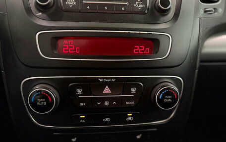 KIA Sorento II рестайлинг, 2013 год, 1 649 000 рублей, 12 фотография