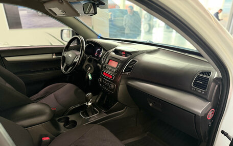 KIA Sorento II рестайлинг, 2013 год, 1 649 000 рублей, 22 фотография