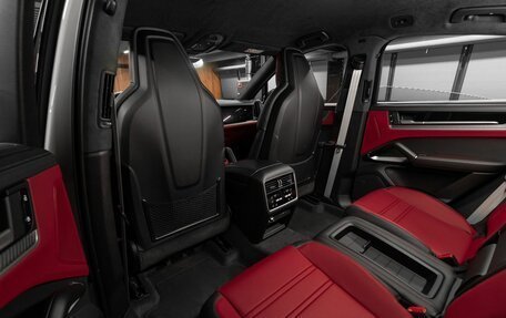 Porsche Cayenne III, 2024 год, 28 450 000 рублей, 34 фотография