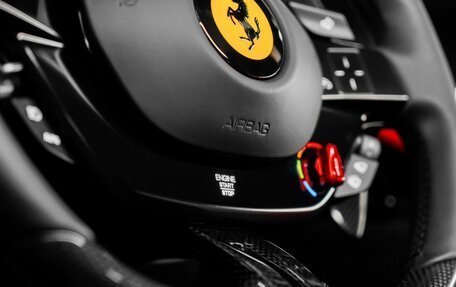 Ferrari Roma, 2025 год, 34 417 000 рублей, 17 фотография