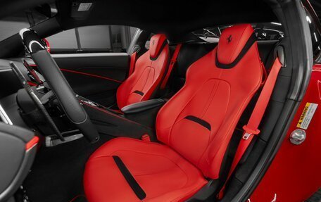 Ferrari Roma, 2025 год, 34 417 000 рублей, 14 фотография