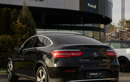 Mercedes-Benz GLC Coupe, 2017 год, 3 498 000 рублей, 5 фотография