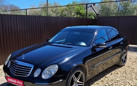 Mercedes-Benz E-Класс, 2007 год, 970 000 рублей, 1 фотография