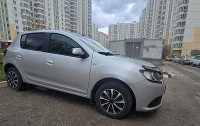 Renault Sandero II рестайлинг, 2017 год, 590 000 рублей, 1 фотография