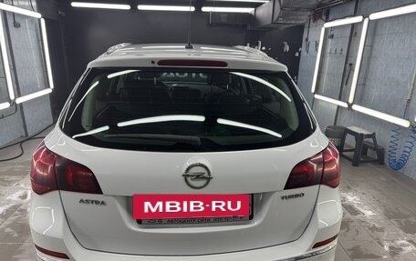 Opel Astra J, 2013 год, 882 000 рублей, 6 фотография