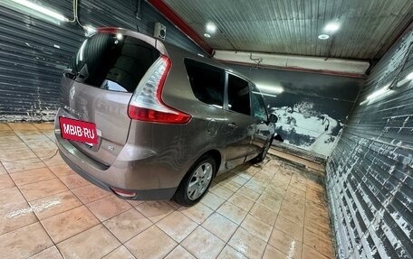 Renault Scenic III, 2011 год, 720 000 рублей, 8 фотография