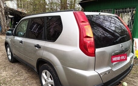 Nissan X-Trail, 2007 год, 800 000 рублей, 7 фотография