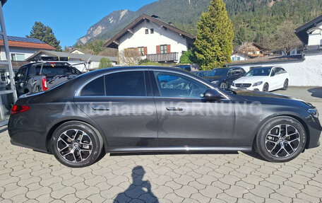 Mercedes-Benz E-Класс, 2025 год, 6 513 016 рублей, 3 фотография