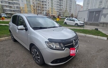Renault Sandero II рестайлинг, 2017 год, 590 000 рублей, 3 фотография