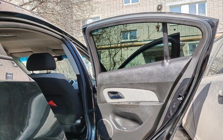 Chevrolet Cruze II, 2012 год, 800 000 рублей, 12 фотография